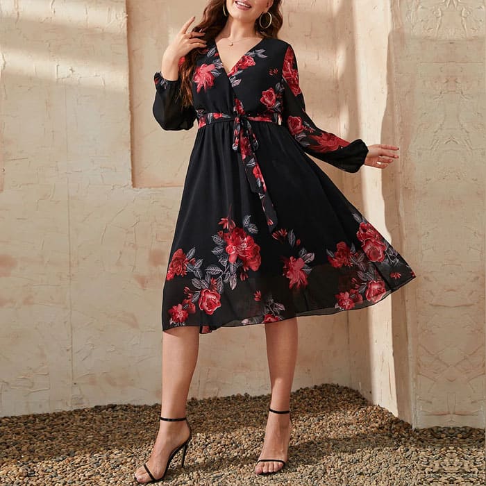 Vestido Midi Plus Size Estampado Manga Longa Talita