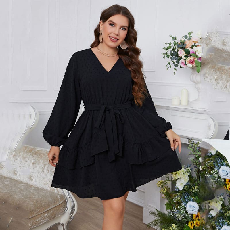 Vestido Midi Plus Size Preto Babados Milli